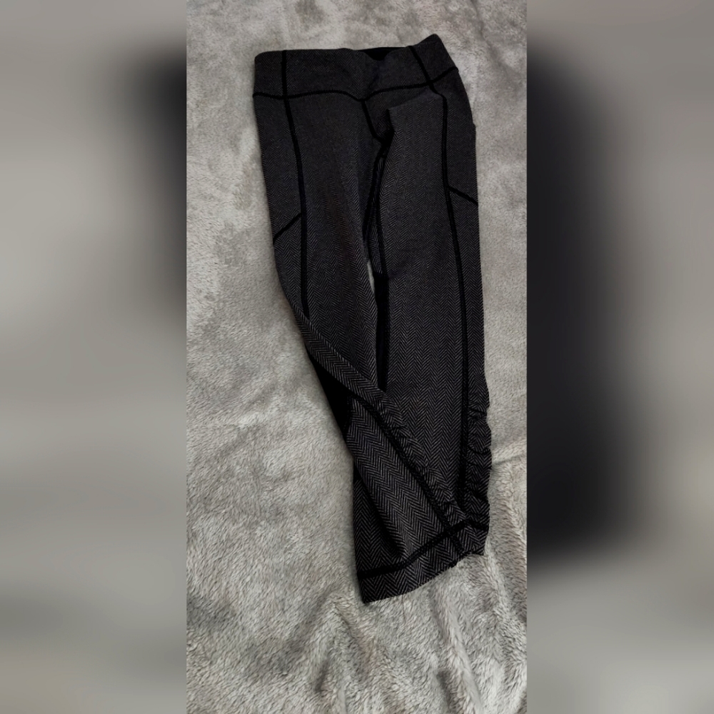 Lululemon crop